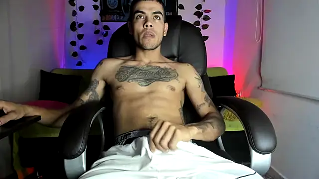 mikee scooth online show from 09-29-25, 11:54