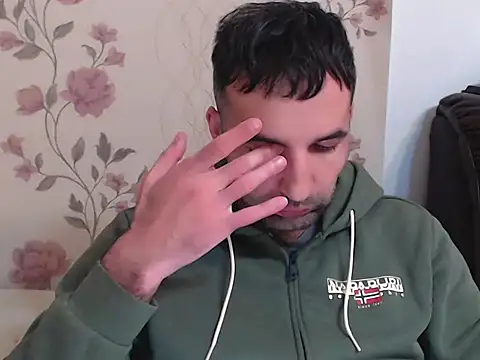 Leo 1617 online show from 03-19-26, 03:56