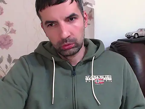 Leo 1617 online show from 04-02-26, 08:59