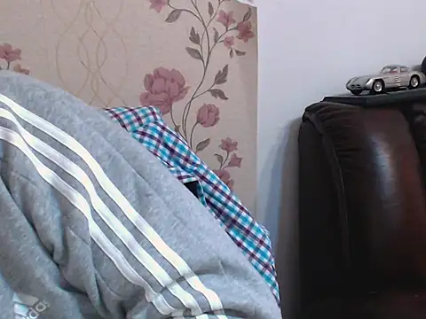 Leo 1617 online show from 03-28-26, 10:49