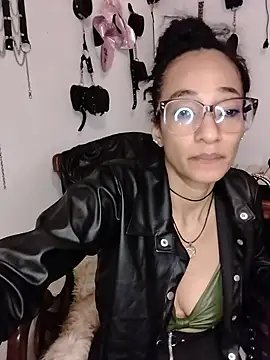 SamaraMartinez online show from 05-09-26, 01:36