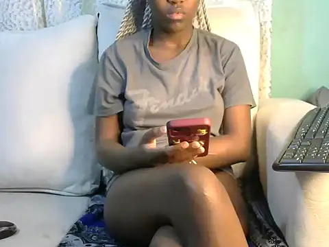 Caryyyl online show from 12-21-25, 09:33