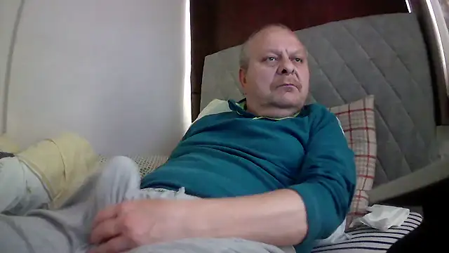 amylrmm1903 online show from 05-17-26, 11:54