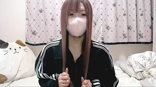  hiyor  online show from 12-20-25, 06:11