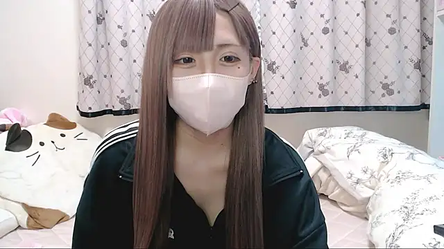  hiyor  online show from 10-28-25, 07:02