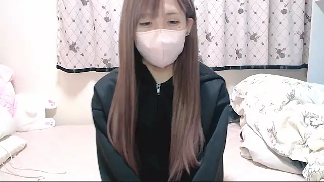  hiyor  online show from 11-13-25, 04:00