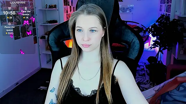 CuteMousee online show from 03-25-26, 10:47