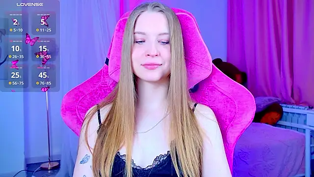 CuteMousee online show from 03-26-26, 08:23