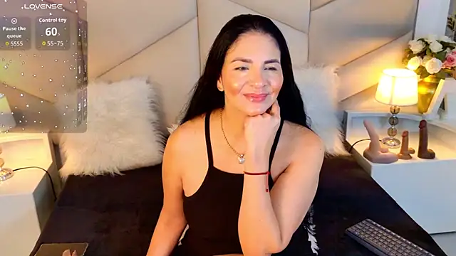 AlizonMoreti online show from 06-17-26, 12:59