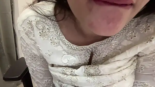 Wild Fantasy 7 online show from 02-03-25, 11:05