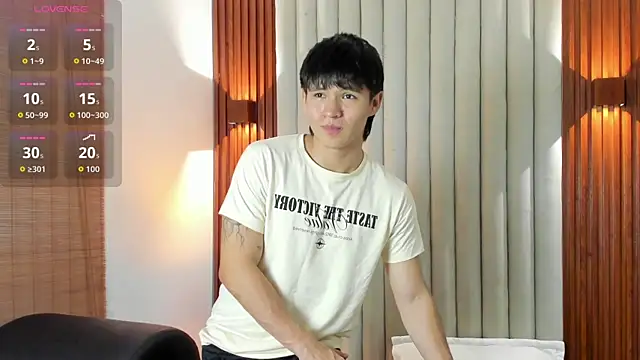 Snapshot of Ryo_kush chatting on 10-20-25, 03:41 Ryo kush online show from 10-20-25, 03:41