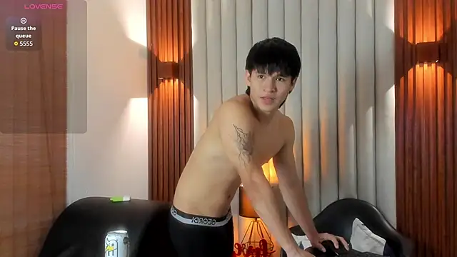 Snapshot of Ryo_kush chatting on 09-19-25, 07:29 Ryo kush online show from 09-19-25, 07:29