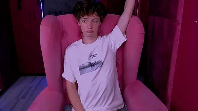 LukeSweet online show from 02-07-26, 11:51