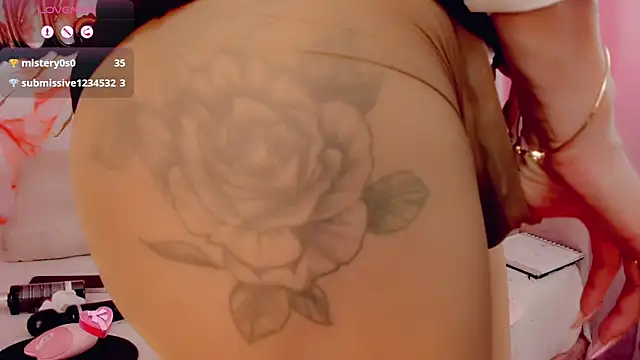 BrendaSquirtx online show from 10-19-25, 04:32