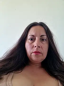 Snapshot of SelieAlMio chatting on 05-15-26, 11:08 SelieAlMio online show from 05-15-26, 11:08