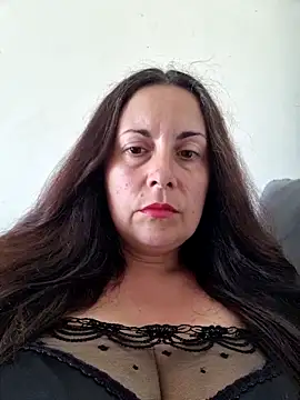 Snapshot of SelieAlMio chatting on 04-27-26, 11:30 SelieAlMio online show from 04-27-26, 11:30