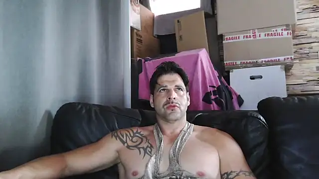 XxBigboybandxX online show from 05-29-26, 03:51