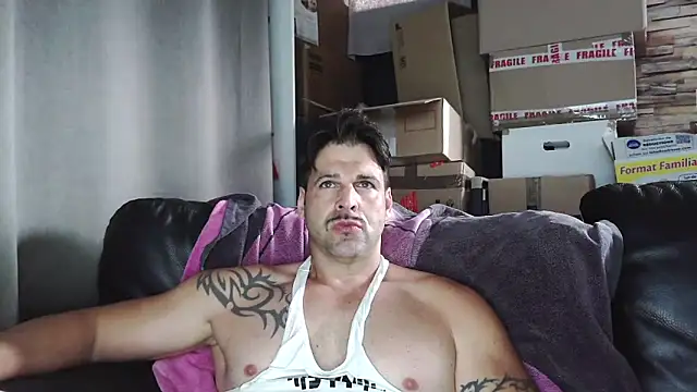 XxBigboybandxX online show from 05-03-26, 02:20