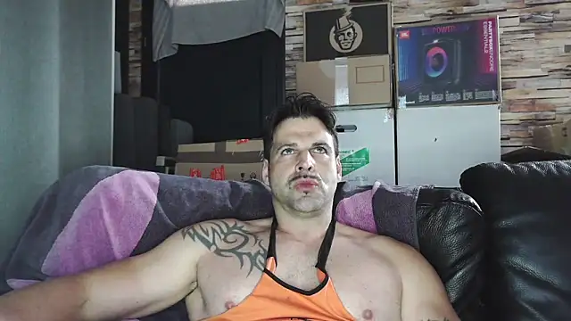 XxBigboybandxX online show from 04-01-26, 03:20