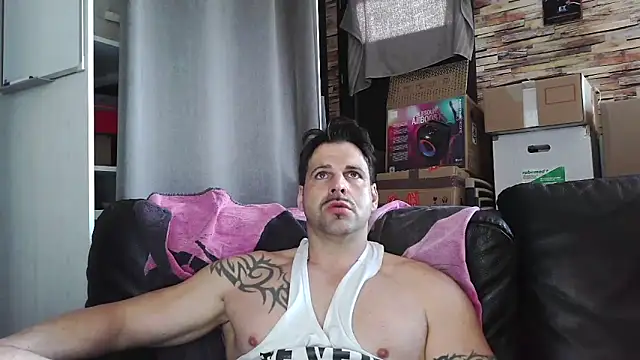 XxBigboybandxX online show from 02-26-26, 01:33