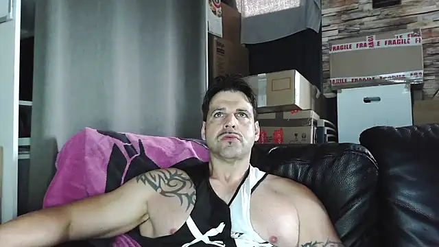 XxBigboybandxX online show from 04-12-26, 10:07