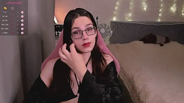 Alfreda Mills online show from 09-14-25, 10:37