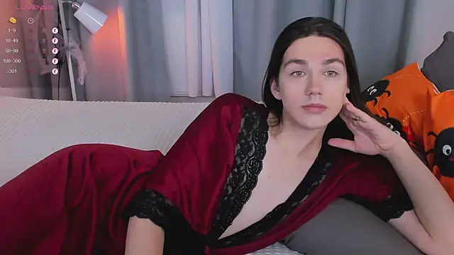 Alfreda Mills online show from 10-26-25, 10:59