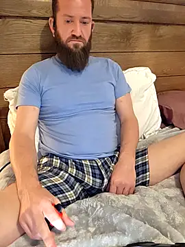 Icebearsticlese online show from 02-09-26, 03:04