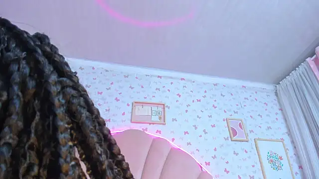 ashlyleee  online show from 12-28-24, 03:37