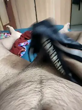 virginat32 online show from 02-25-25, 11:04