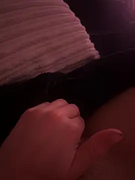 Snapshot of hornygirl98989 chatting on 11-02-25, 09:53 hornygirl98989 online show from 11-02-25, 09:53