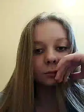 Snapshot of Ekaterina27 chatting on 03-04-25, 08:05 Ekaterina27 online show from 03-04-25, 08:05