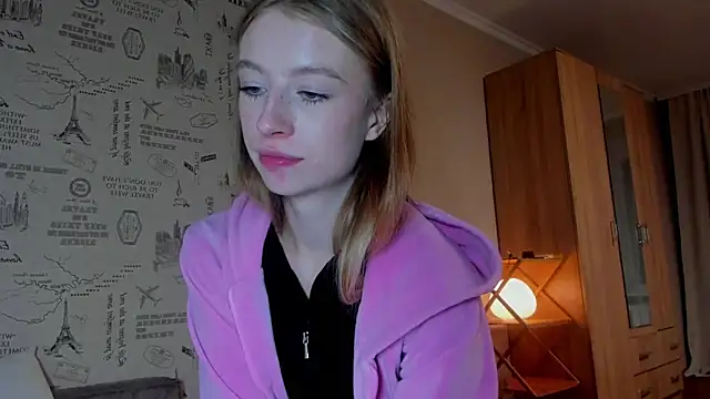 minidivaa  online show from 09-29-25, 06:13