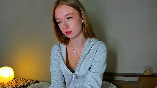 minidivaa  online show from 05-11-26, 11:57