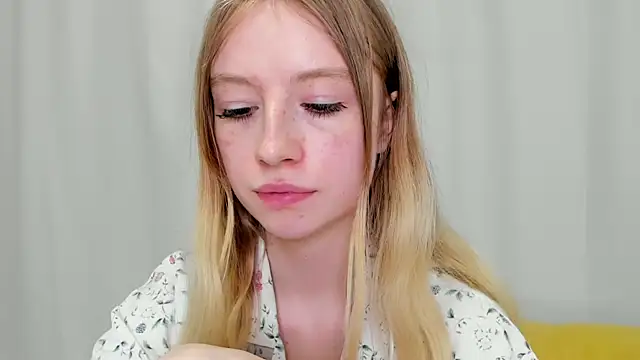 minidivaa  online show from 03-05-25, 11:27