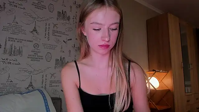 minidivaa  online show from 11-04-25, 08:56