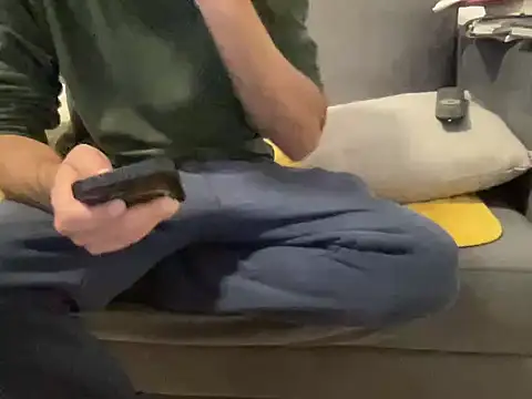 4small4inchlol online show from 01-10-26, 03:18