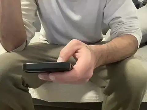 4small4inchlol online show from 03-24-26, 04:07