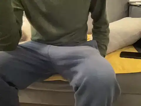 4small4inchlol online show from 04-10-26, 07:04