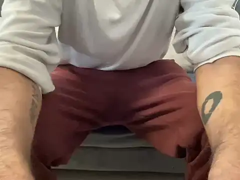 4small4inchlol online show from 11-17-25, 10:30