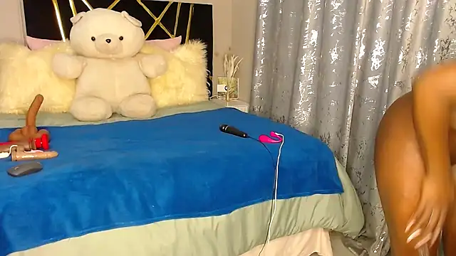 MissBigNipples online show from 05-16-26, 03:05