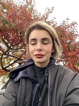 SandraCarter online show from 10-19-25, 07:11