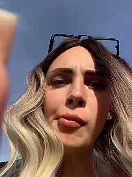 SandraCarter online show from 03-10-25, 07:00