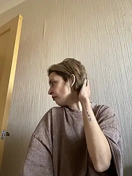 SandraCarter online show from 10-04-25, 12:39