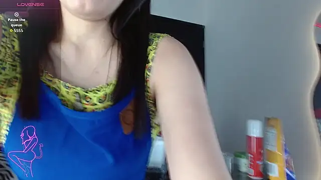 Carolaine69  online show from 03-07-26, 01:49