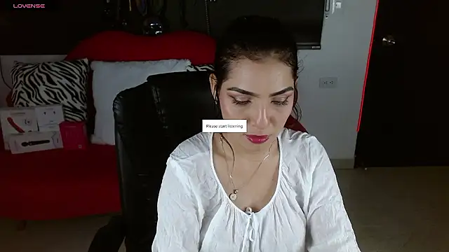 Carolaine69  online show from 01-15-26, 02:09