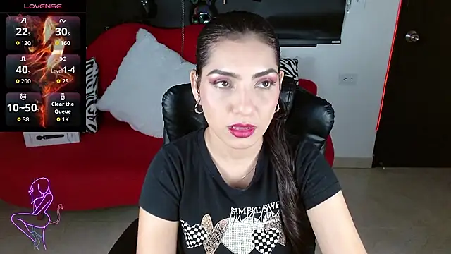 Carolaine69  online show from 01-08-26, 01:39