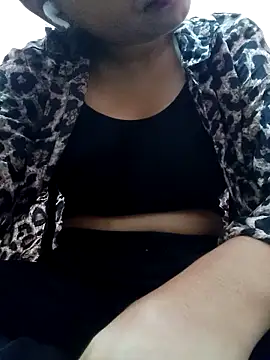 Sucking baby online show from 09-20-25, 11:59
