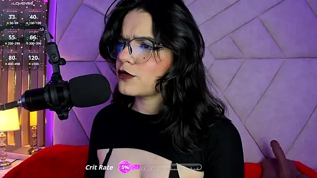 Snapshot of ValerieKay_ chatting on 10-06-25, 02:18 ValerieKay  online show from 10-06-25, 02:18