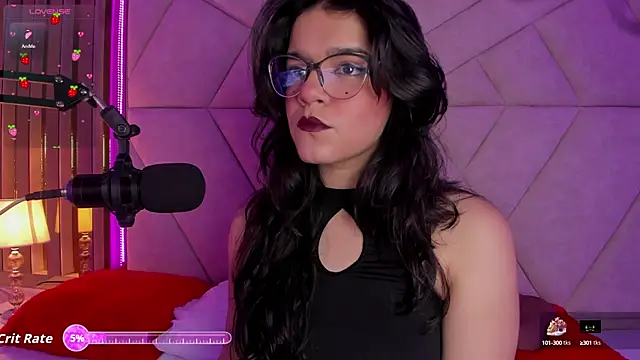 Snapshot of ValerieKay_ chatting on 10-12-25, 01:45 ValerieKay  online show from 10-12-25, 01:45